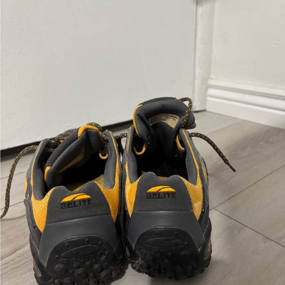 Men's Yellow and Gray Athletic Shoes - Picture 8 of 8